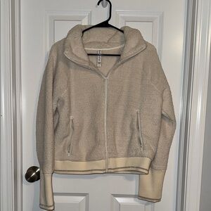 Athleta Cream Puffer Jacket